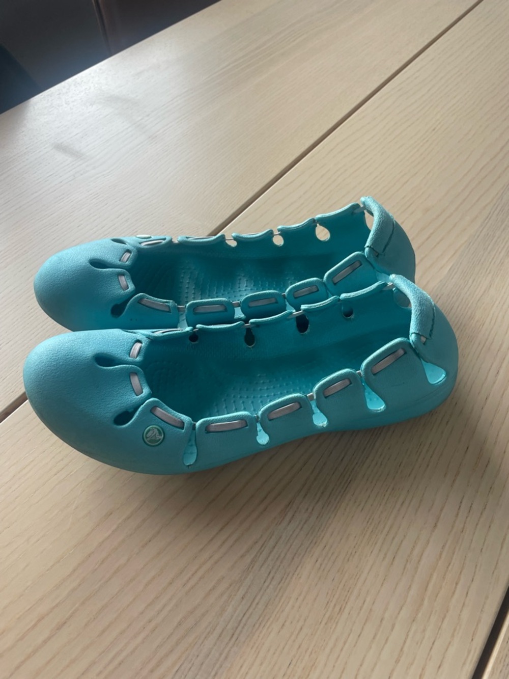 Crocs Springi ballet flats women’s size 9 in aqua blue Croc ballet shoes ladies